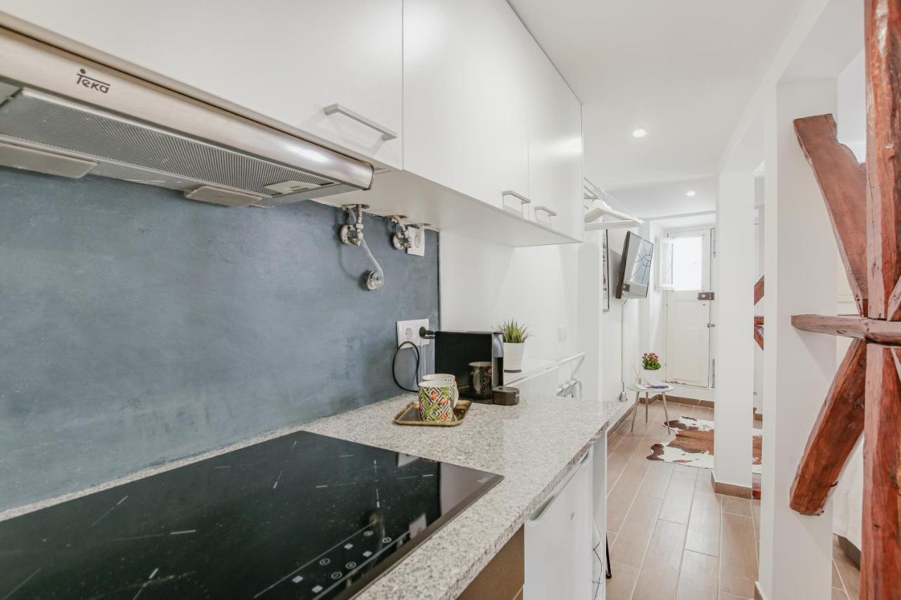 Appartamento Alfama Lyfe Lisbona Esterno foto