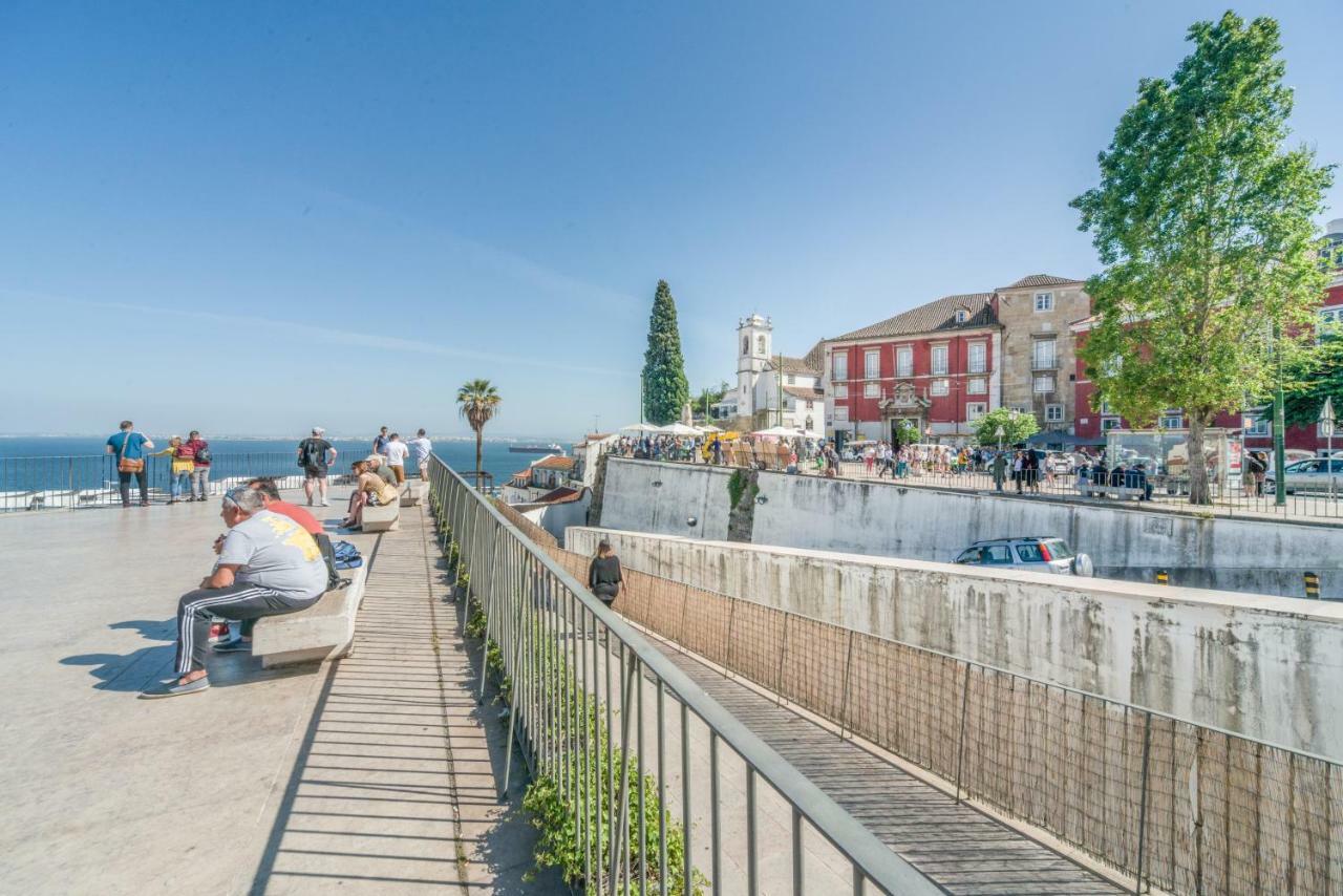 Appartamento Alfama Lyfe Lisbona Esterno foto